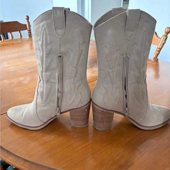 Heeled Cowboy Boots - Picture 2 of 7